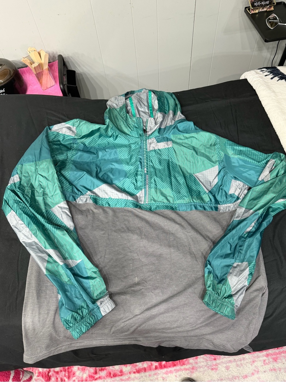 Under Armour Teal and Gray Hooded Pullover